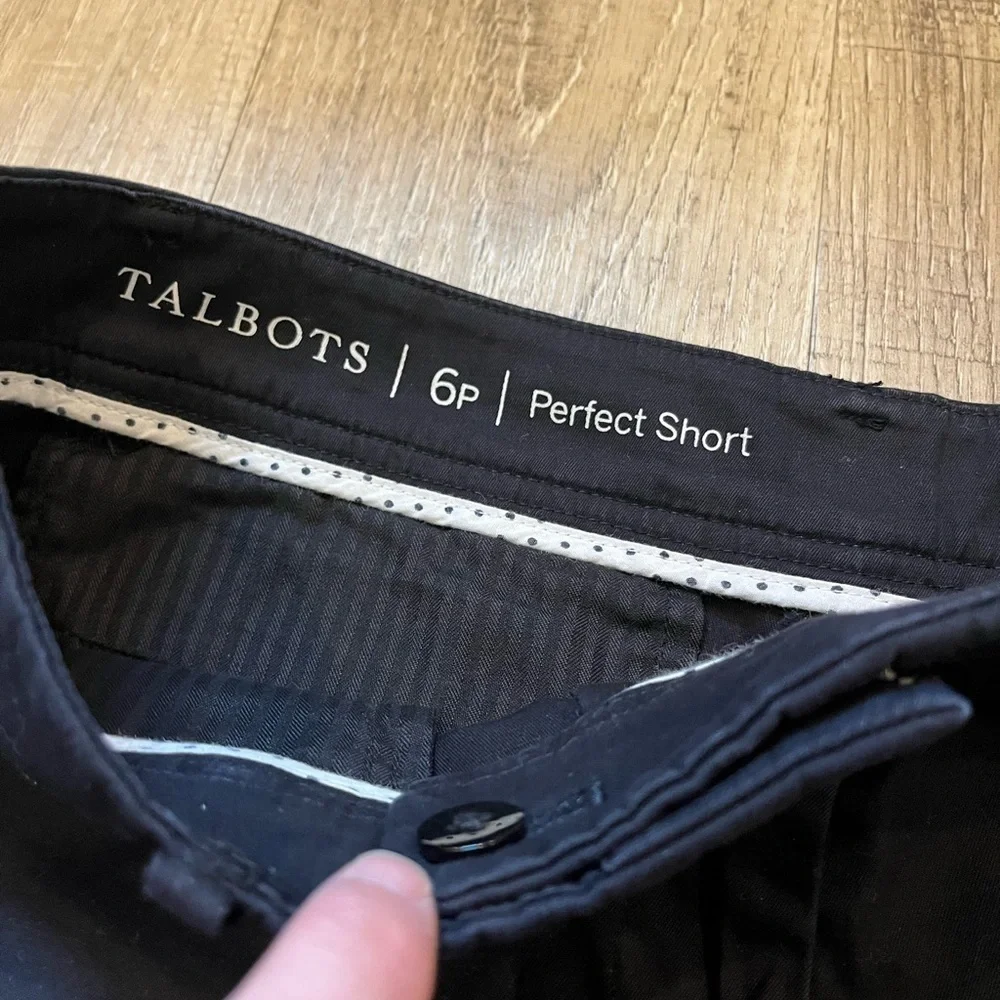 Talbots Perfect Shorts 6P Black